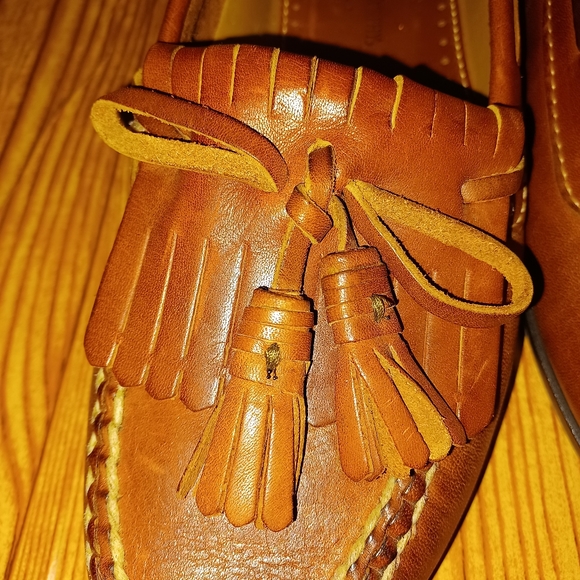Johnston and Murphey Passport Tassel Loafers - Picture 6 of 12